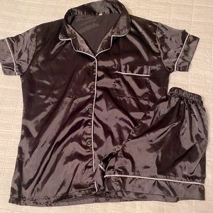Silk PJ Set Black Size S